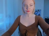 Helloy darlings! I am kinda simple girl who enjoys attention, attitude and passion. My hobbies: dancing, painting (digital and regular), anime❤, horror movies, editing videos, tattoo art.This is my first attempt of trying something like that so please be loyal to me haha