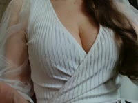 I am a gentle woman who loves to be loved.
Love nice and courteous men who know treat a LAdy.
I will learn much more about you to compose an unique experience with you in my show.