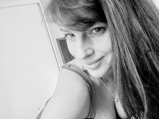 camslut fingering pussy AmazingNicole