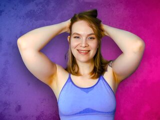 camgirl showing tits BillieChills