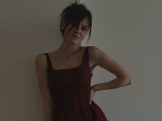 naked camgirl masturbating with dildo DiedreNiquette