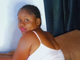 cam girl picture KiraDon