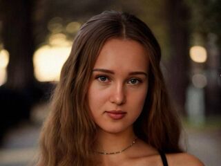 camgirl chatroom MabelleWahn