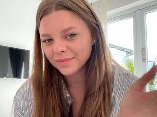 chat room live cam TeneshaQuinerly