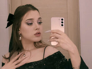 camwhore naked KaisaJenner