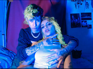 hot naked camcouple live DanAndLila