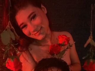 couple webcam show LittleAlyy