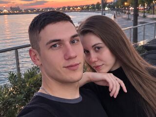 anal sex webcam show LukasAndAnya