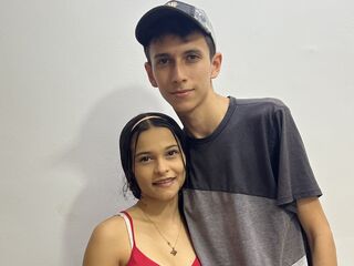 live couple sex cam MerlthiAndAntoni