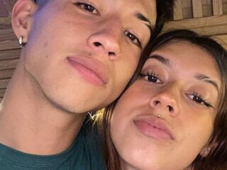 adult cam livesex MikeAndEva