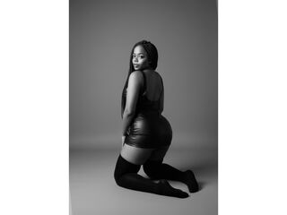 webcam girl bdsm cam BrownNina