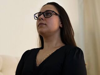 rubber fetish webcam girl LilyKeir