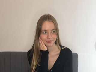 live teaser web cam AbigailLee