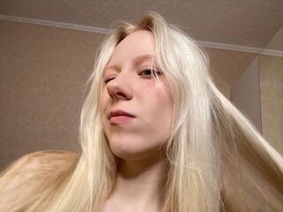 naked girl with webcam masturbating with vibrator AdeleKeat