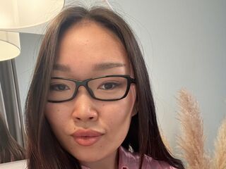 masturbating camgirl AdriaNochi