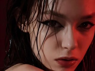 kinky video chat performer AllaAster