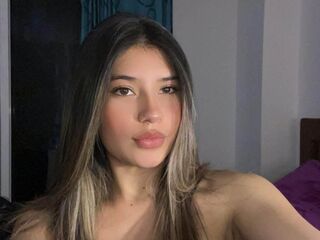 hot webcam slut AmberEdge