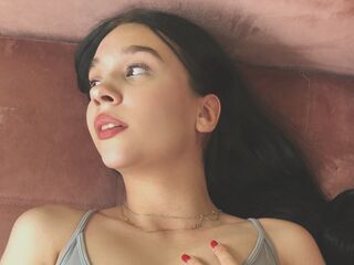 cam girl playing with dildo AmelinaBaker