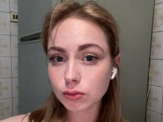 camgirl spreading pussy AmiNahha