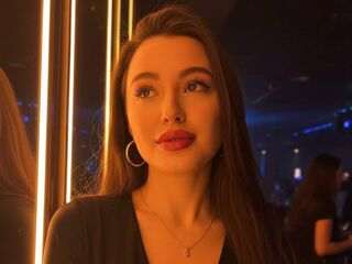 hot chatroom AriannaEmziah