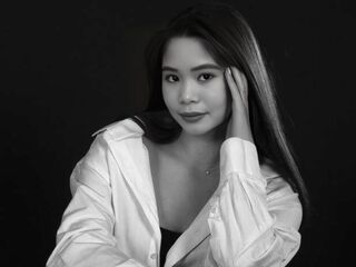 camgirl webcam pic AyaNicole