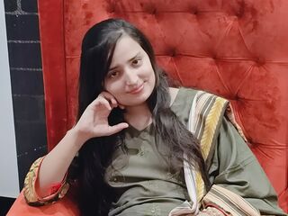 camwhore video AyeshaSajid