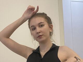 fingering girl cam BarberaCachero