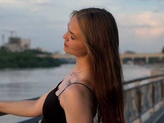 fingering girl BeliaAlvino
