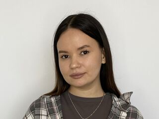 chat room live show BettyKalson