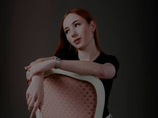 live cam girl CarleenZangari