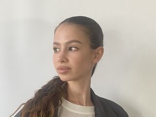 fingering webcamgirl CarlynKernell