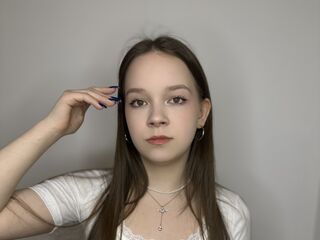 webcamgirl videochat CharleneAplin