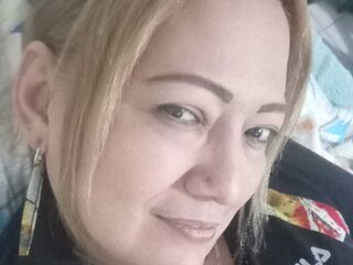 livesex cam girl ClauPhillips