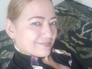 camporn live ClauTaylor