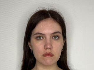 spy web cam CristaCarpentier