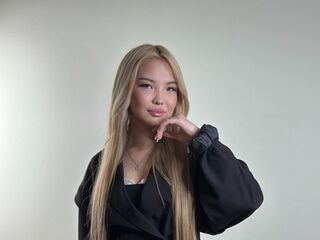 camgirl showing pussy DaphneBaczewski