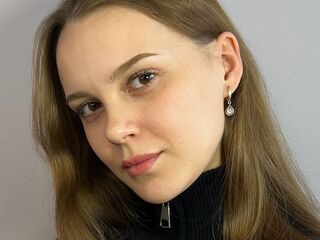 chat room webcam DavinaMcglinchey