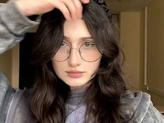 beautiful girl DianneBrowie