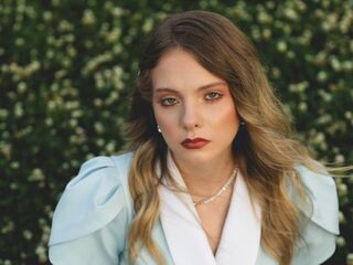 live striptease show DrusillaPettet