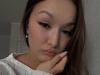 topless webcamgirl EdaScantling