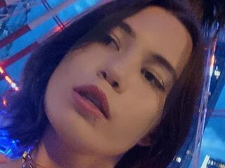 camgirl playing with dildo EdenHoon