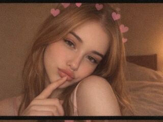 sex webcam chatroom ElaraWinslow