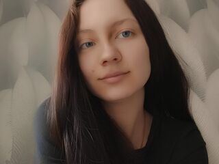 hardcore show EllieCornfield