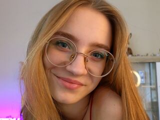 adult cam show ElwynaAldis