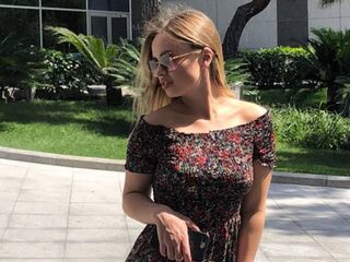 free live cam EmileeBeyale