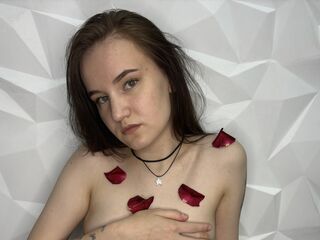 free nude webcam show EmiliaMarei