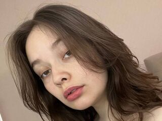 free jasmin EmmaHigher