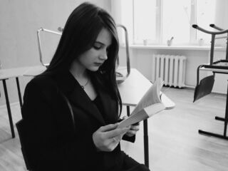 naughty camgirl EnricaElis