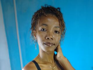 topless webcamgirl FliziaUrsule