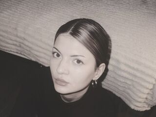 free nude web cam GenaBaillargeon